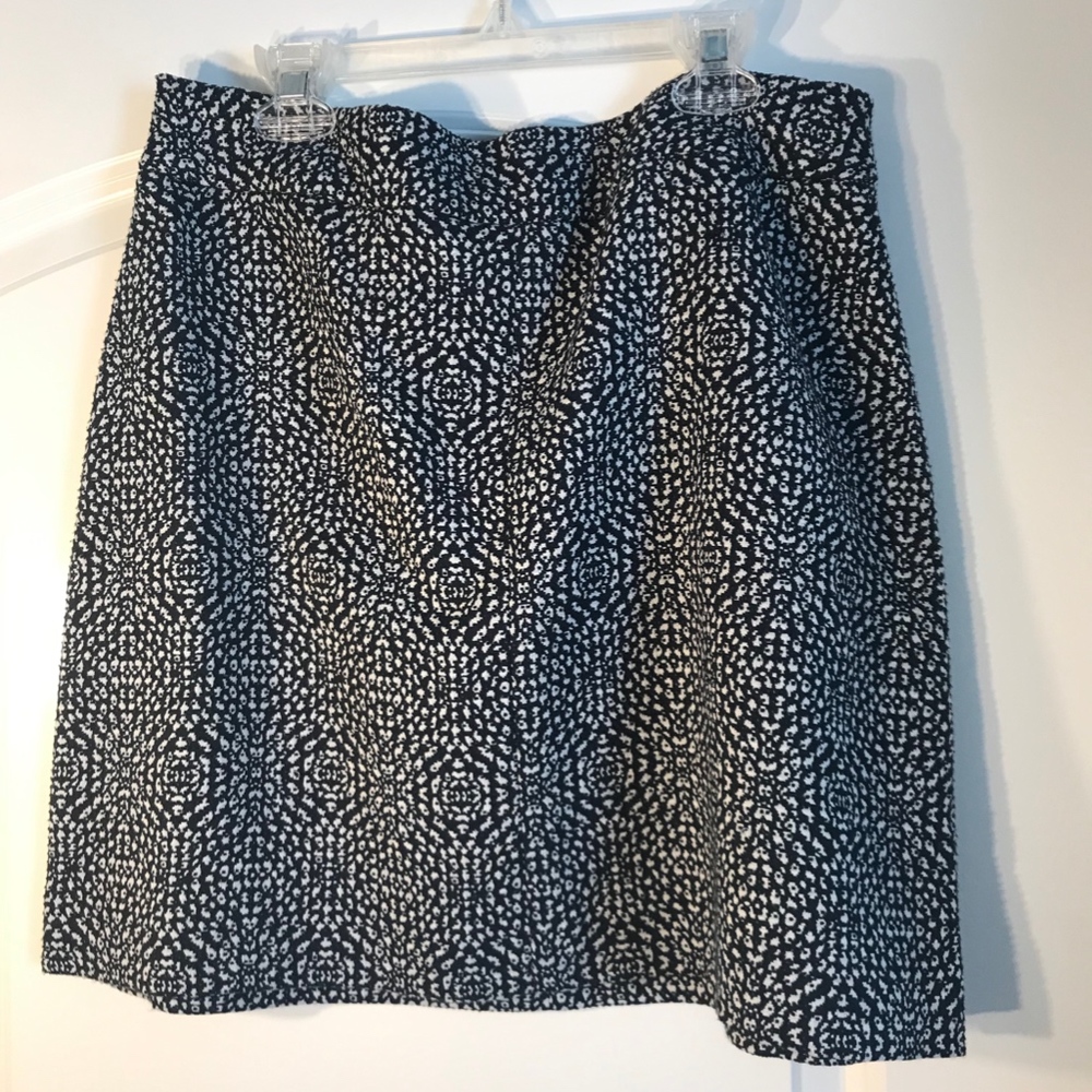 H&M Printed Blue Skirt | Size 12